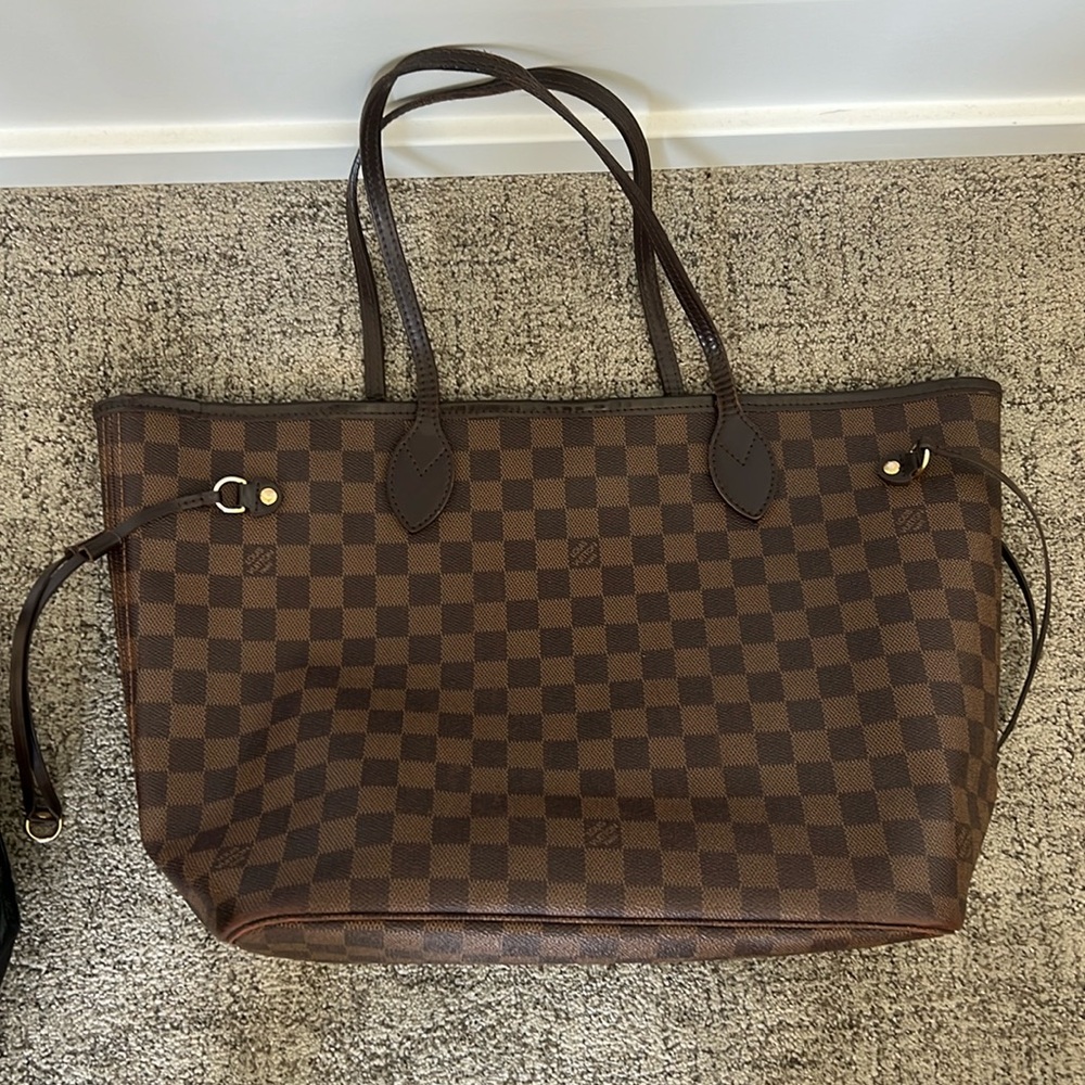 Louis Vuitton Neverfull